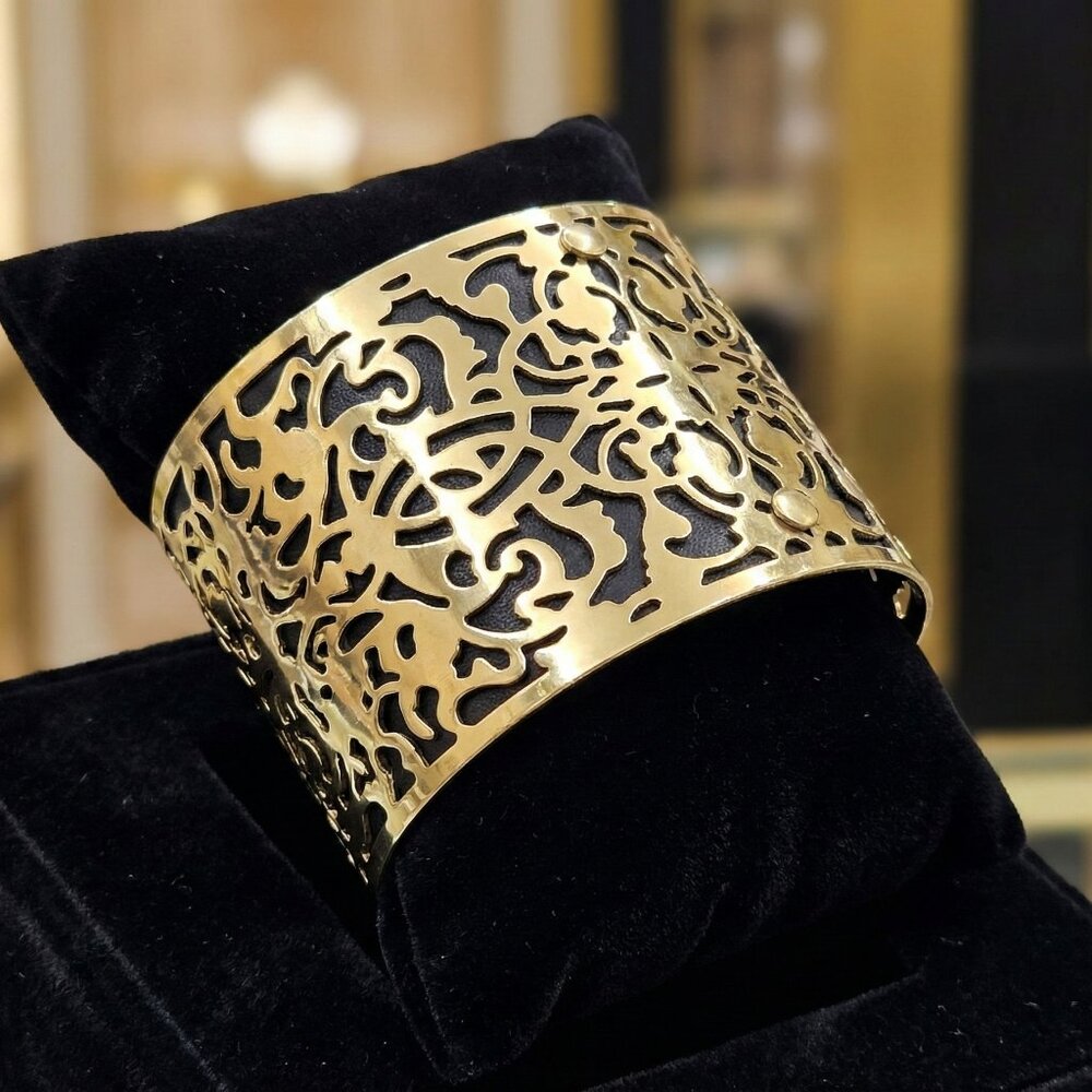 Decree Women Cuff Bracelet Gold Tone Filigree Metal Jewelry Accessory